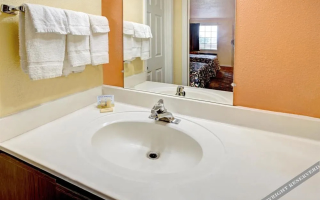 photo 5 of Motel 6 Dayton Oh