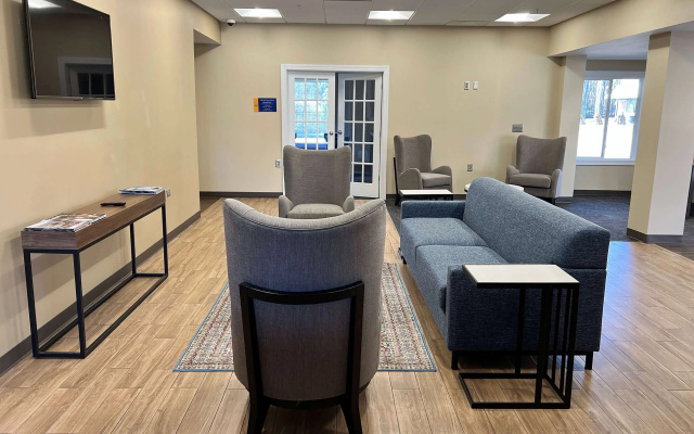 photo 3 of Days Inn by Wyndham Monroe NC