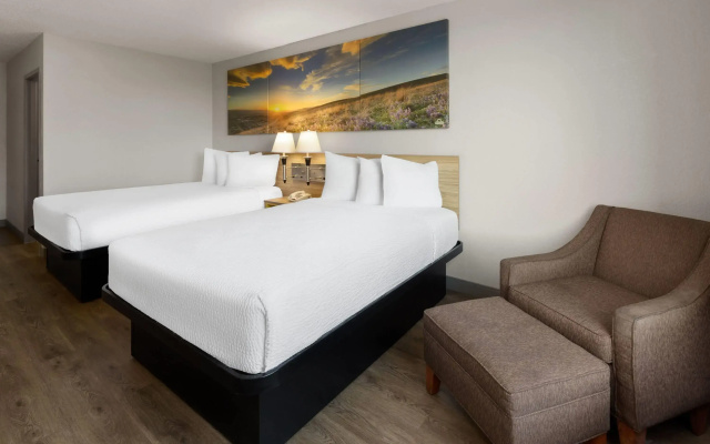 photo 5 of Days Inn by Wyndham Cambridge