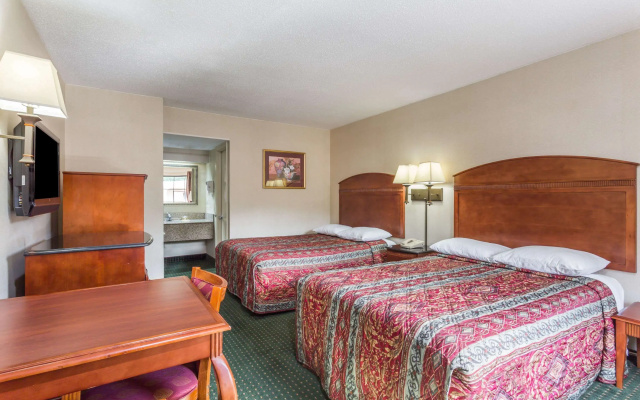 photo 3 of Days Inn by Wyndham Camp Springs/Andrews AFB DC Area