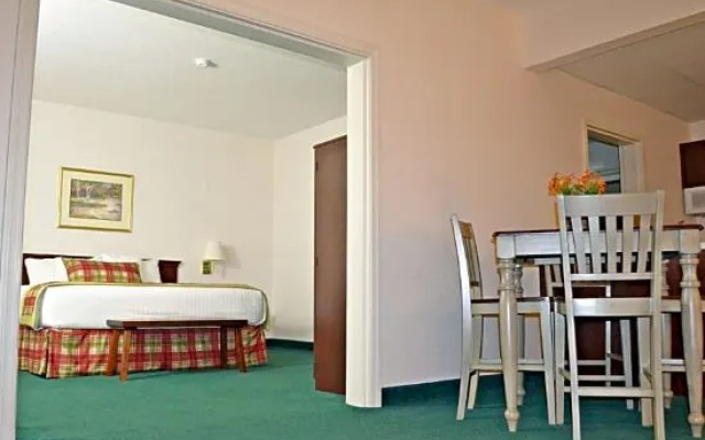 photo 3 of Days Inn Carrollton