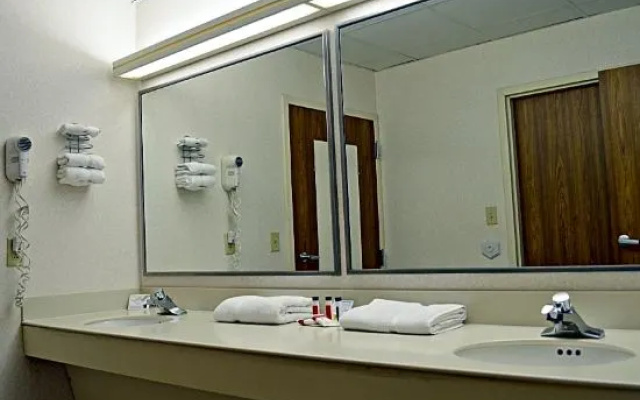 photo 5 of Days Inn Carrollton