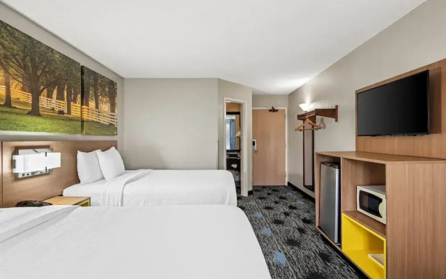 photo 4 of Days Inn Chattanooga/Hamilton Place