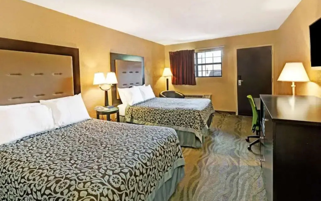photo 4 of Days Inn Cherokee Near Casino