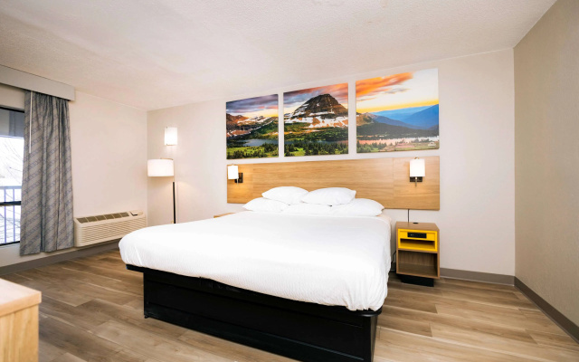 photo 5 of Days Inn by Wyndham Cincinnati East