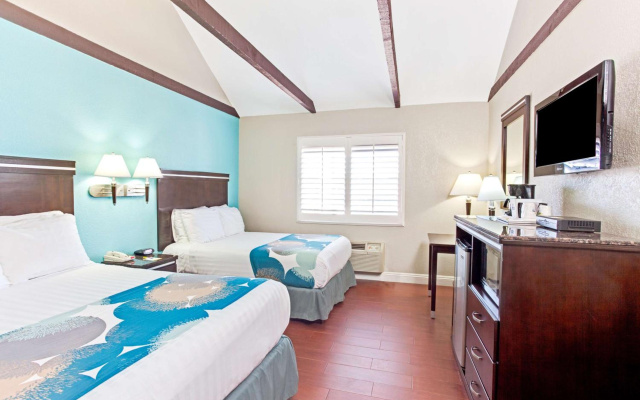 photo 5 of Cabana Inn & Suites