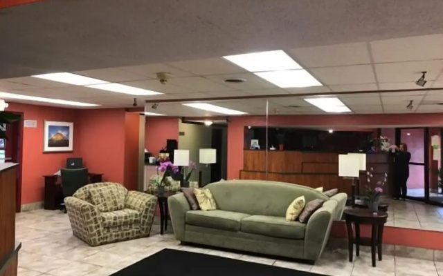 photo 2 of Days Inn by Wyndham Cleveland Lakewood