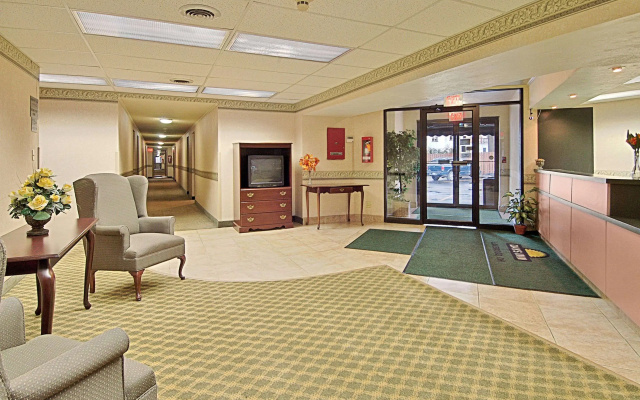 photo 2 of Days Inn by Wyndham Cleveland Lakewood