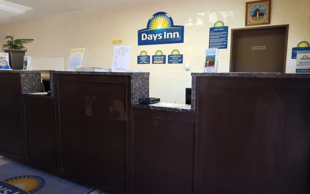 photo 2 of Days Inn Cortez