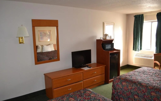 photo 3 of Countryside Inn & Suites
