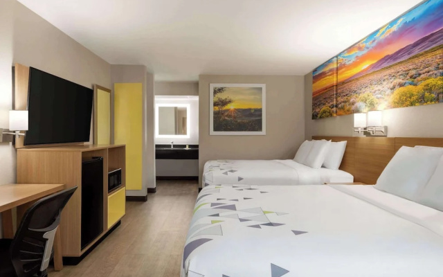 photo 5 of Days Inn Covington
