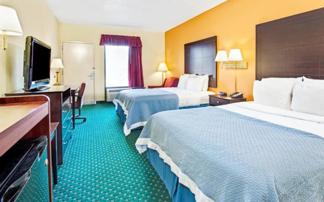 photo 4 of Days Inn Covington