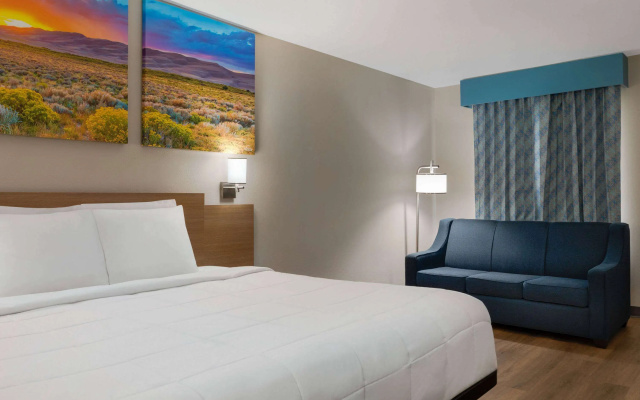 photo 5 of Days Inn by Wyndham Covington
