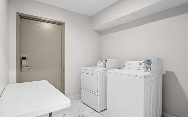 photo 4 of Days Inn by Wyndham Dallas Plano
