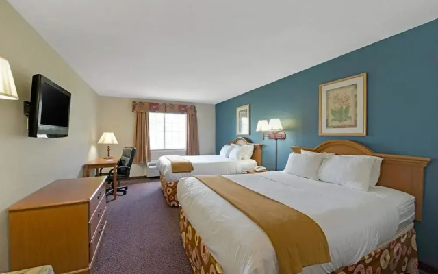 photo 5 of Days Inn Decatur TX