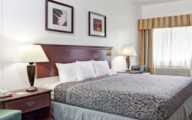 photo 4 of Days Inn Fairfield