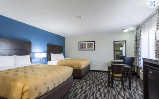 photo 4 of Days Inn Farmington