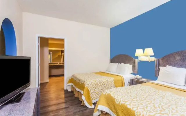 photo 4 of Days Inn Franklin Nashville
