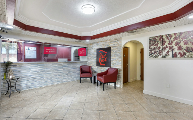 photo 2 of Red Roof Inn Franklin, TN
