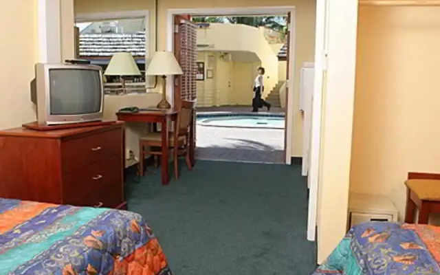 photo 4 of Days Inn Ft. Lauderdale-Bahia Cabana