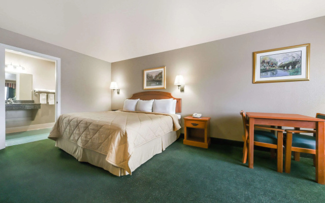 photo 5 of Days Inn by Wyndham Granbury