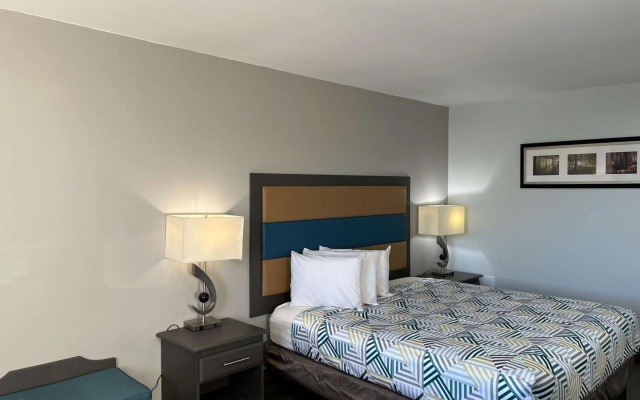 photo 2 of Motel 6 Greenville, NC – ECU-Medical Center