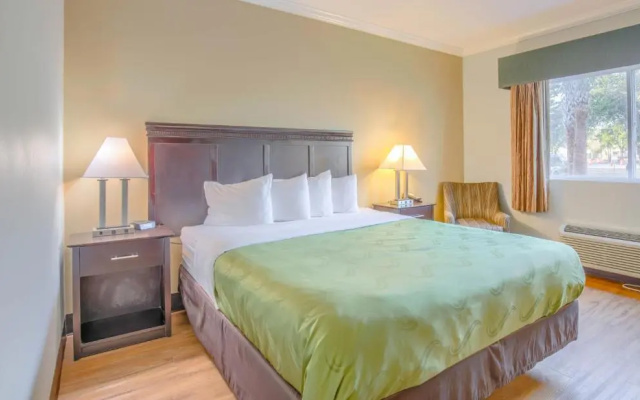 photo 3 of Quality Inn Gulf Shores Airport
