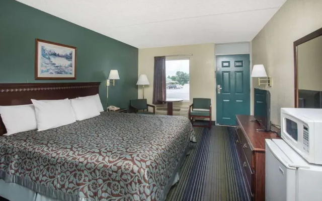photo 2 of Days Inn Harrison