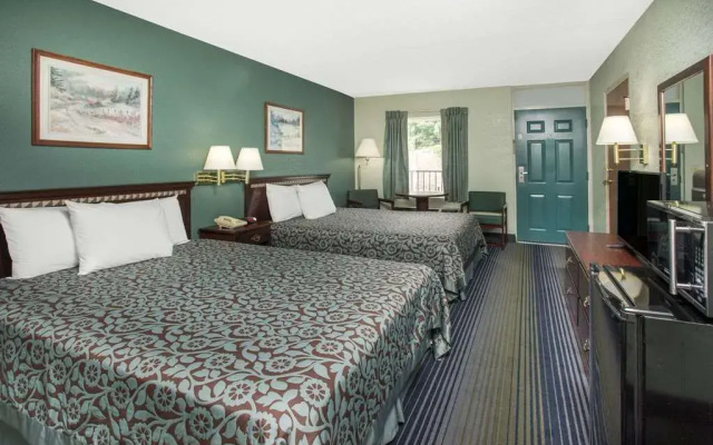 photo 3 of Days Inn Harrison