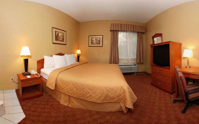photo 2 of Days Inn Henderson