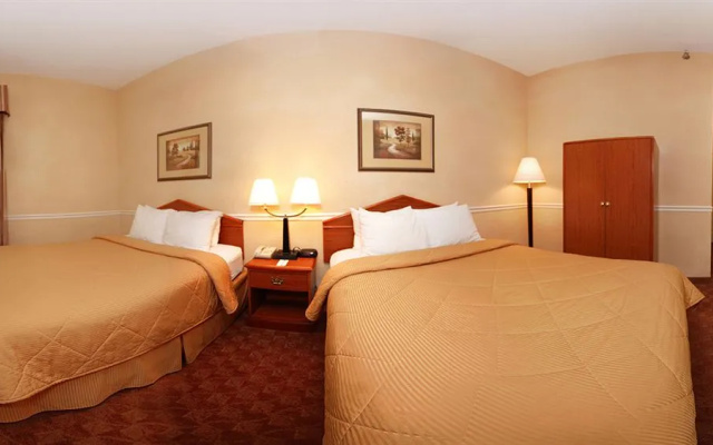 photo 4 of Days Inn Henderson
