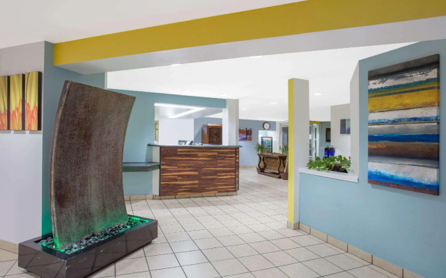 photo 2 of Days Inn by Wyndham Hilton Head