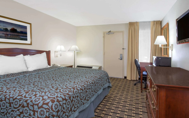 photo 3 of Days Inn by Wyndham Hilton Head