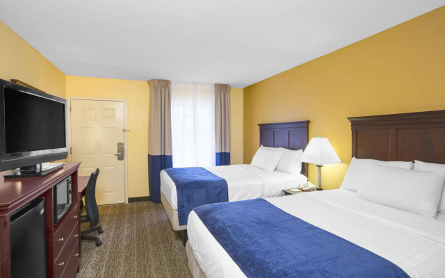 photo 5 of Days Inn by Wyndham Charleston Historic District