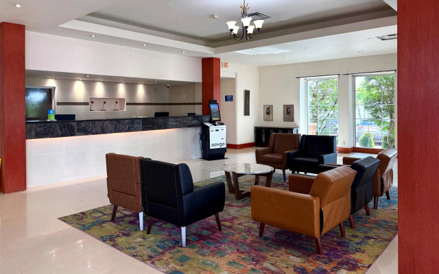 photo 2 of SureStay by Best Western Irving Grapevine DFW North