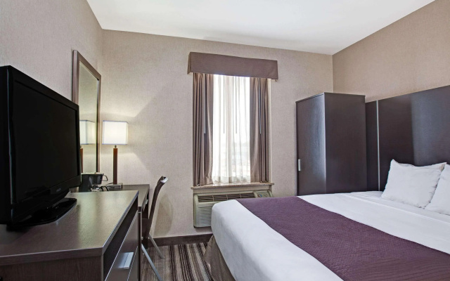photo 5 of Days Inn by Wyndham Jamaica / JFK Airport