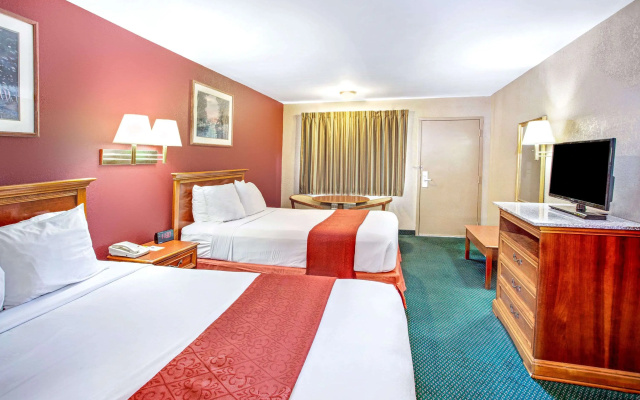 photo 5 of Days Inn by Wyndham Kennesaw