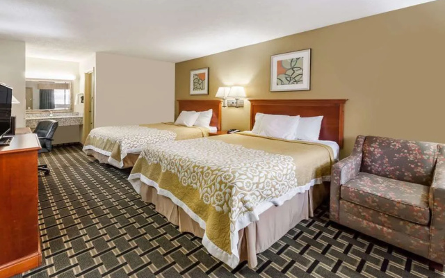 photo 4 of Days Inn Kent - Akron