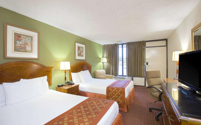 photo 4 of Baymont by Wyndham Lafayette