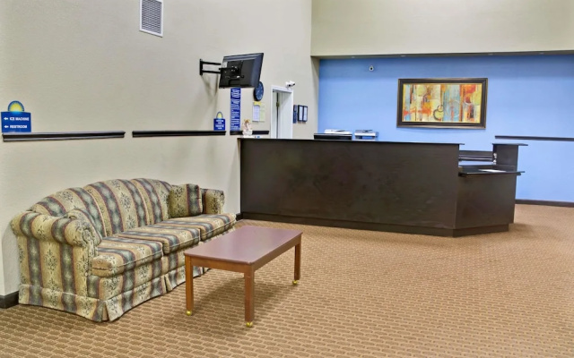 photo 2 of Days Inn By Wyndham Lawrenceville