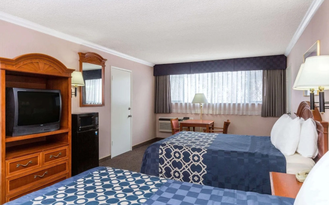 photo 5 of Days Inn Los Angeles LAX Airport/Venice Beach/Marina Del Ray