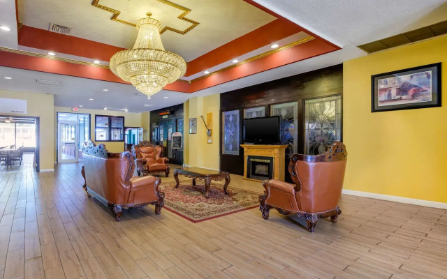photo 2 of Clarion Hotel Lebanon-Hershey East