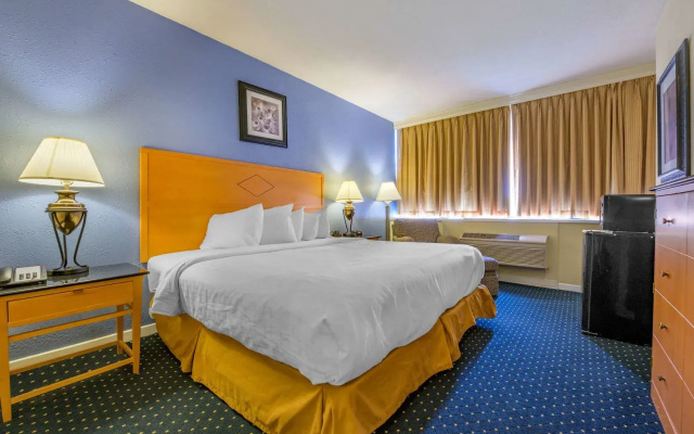 photo 5 of Clarion Hotel Lebanon-Hershey East