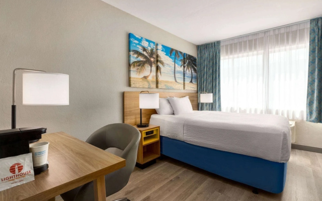 photo 5 of Days Inn Miami Airport North