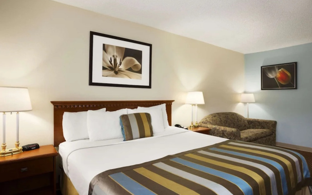 photo 5 of Days Inn Middletown
