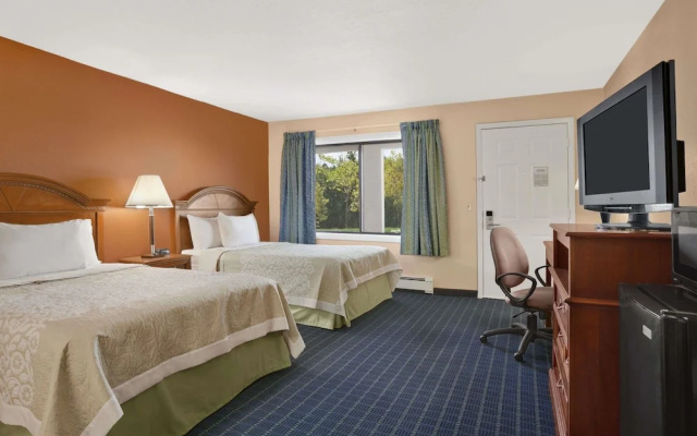 photo 2 of Days Inn Middletown