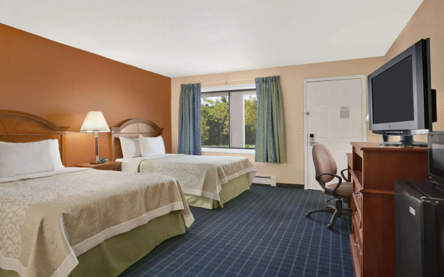 photo 4 of Days Inn by Wyndham Middletown