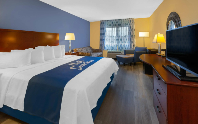 photo 5 of Days Inn by Wyndham Milan Sandusky South