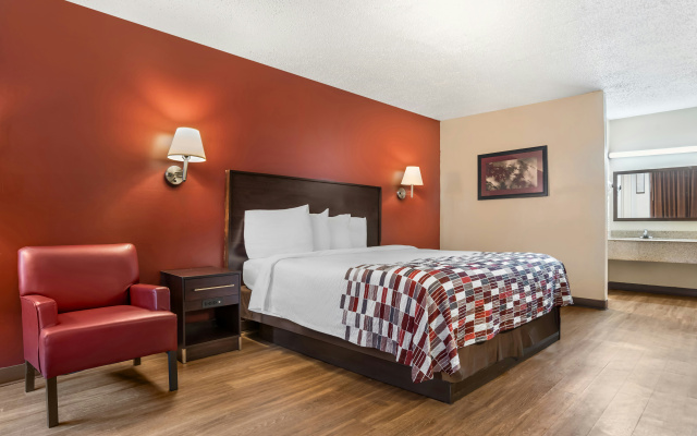 photo 5 of Red Roof Inn Montgomery - Midtown
