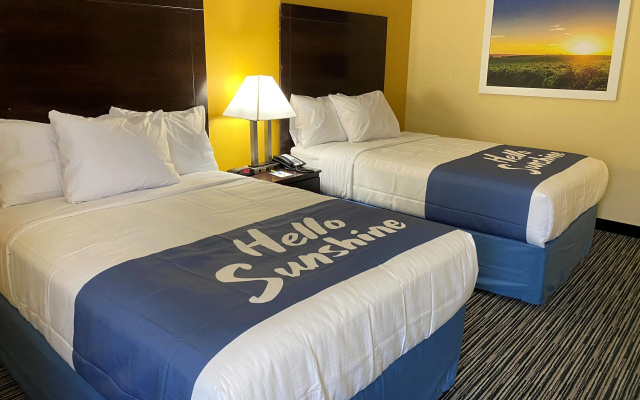 photo 2 of Days Inn by Wyndham Atlanta/Southlake/Morrow